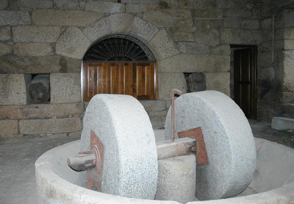 וילה פלור Casa Dos Lagares De Vara E Pedra מראה חיצוני תמונה